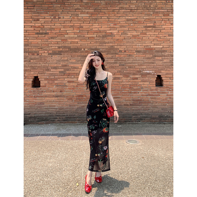 法式U领吊带裙肩带自由调节