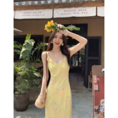 MULVAN 梨香白茶 清冷大美人碎花连衣裙女V领荷叶边吊带鱼尾裙夏