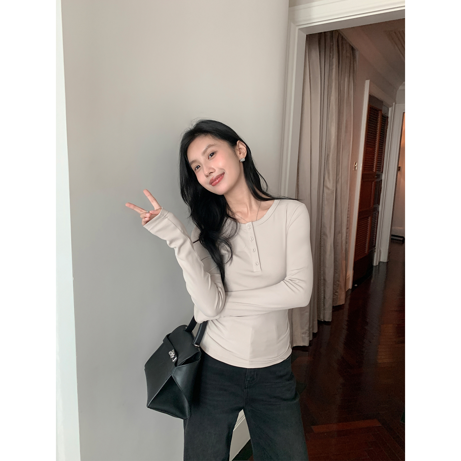 半开领针织上衣女修身圆领长袖