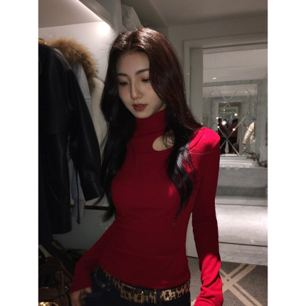 MULVAN 红色设计感高领镂空打底上衣女修身双面磨毛内搭针织衫