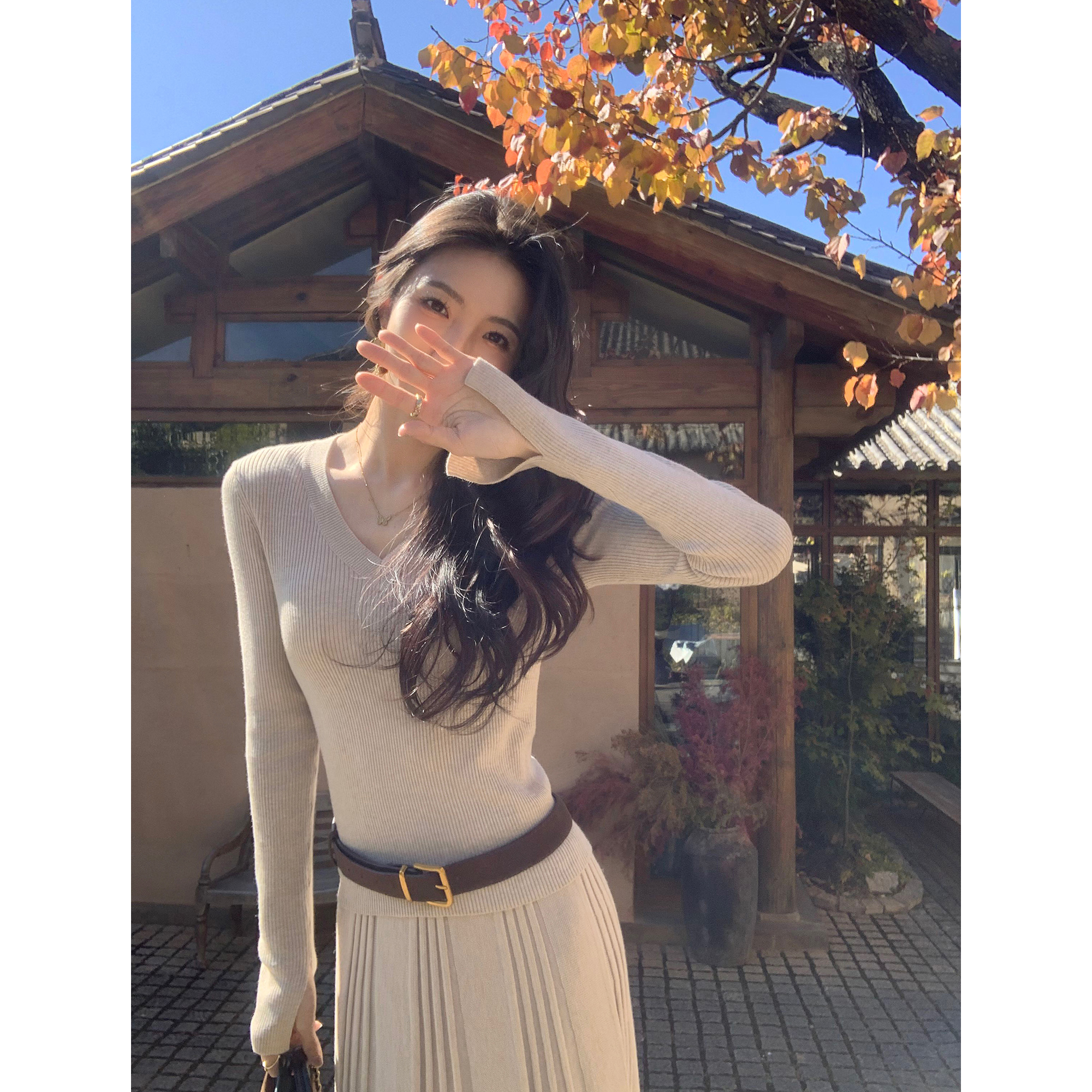 MULVAN 海德公园 简约V领长袖针织衫女气质修身显瘦内搭打底上衣