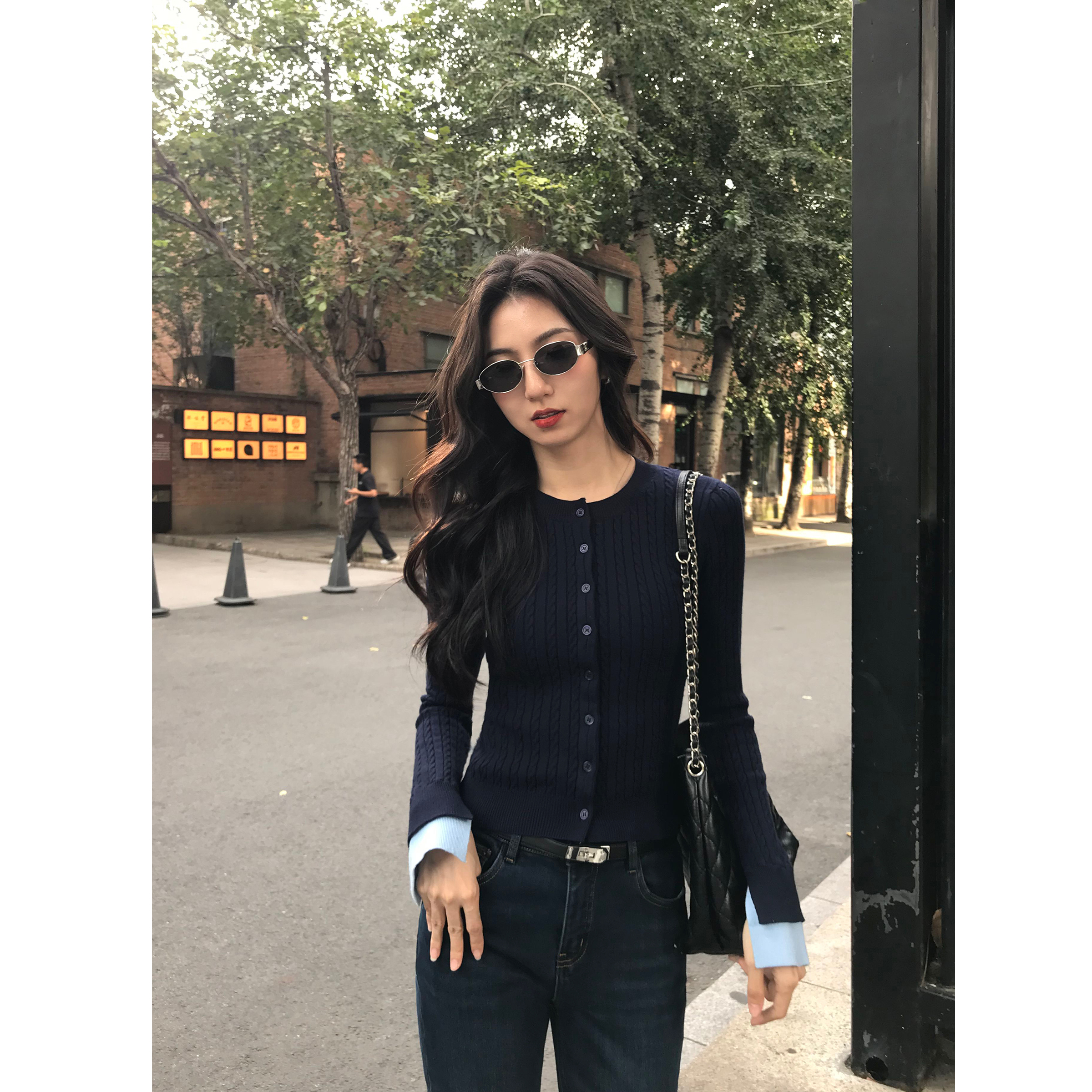 MULVAN 高智韩女 灰色麻花针织开衫女拼接撞色修身显瘦内搭上衣