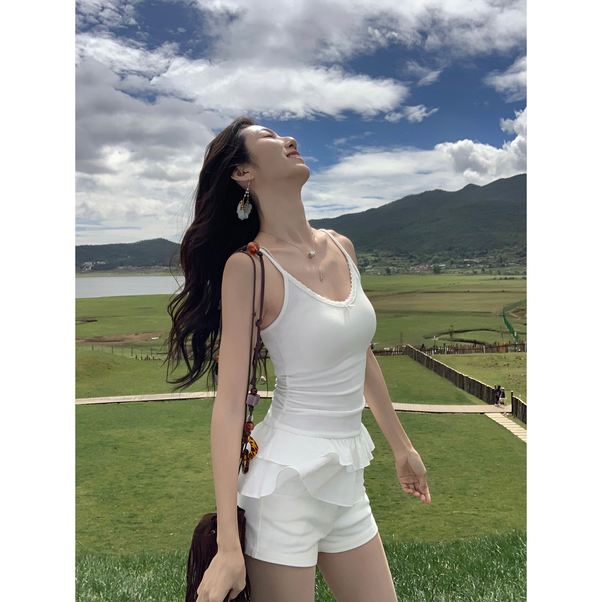 MULVAN 高腰辣妹修身短裤女夏季新款精选棉卡其色仿牛仔包臀热裤