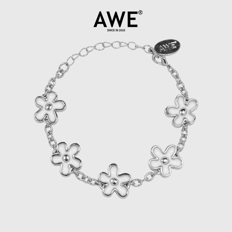 AWE初花绽放五花手链女情侣太阳花甜酷风辣妹白色小花朵钛钢手饰