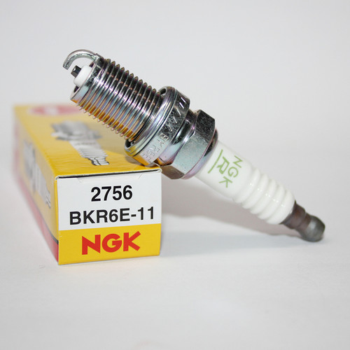 NGKBKR6E-112756汽车火花塞