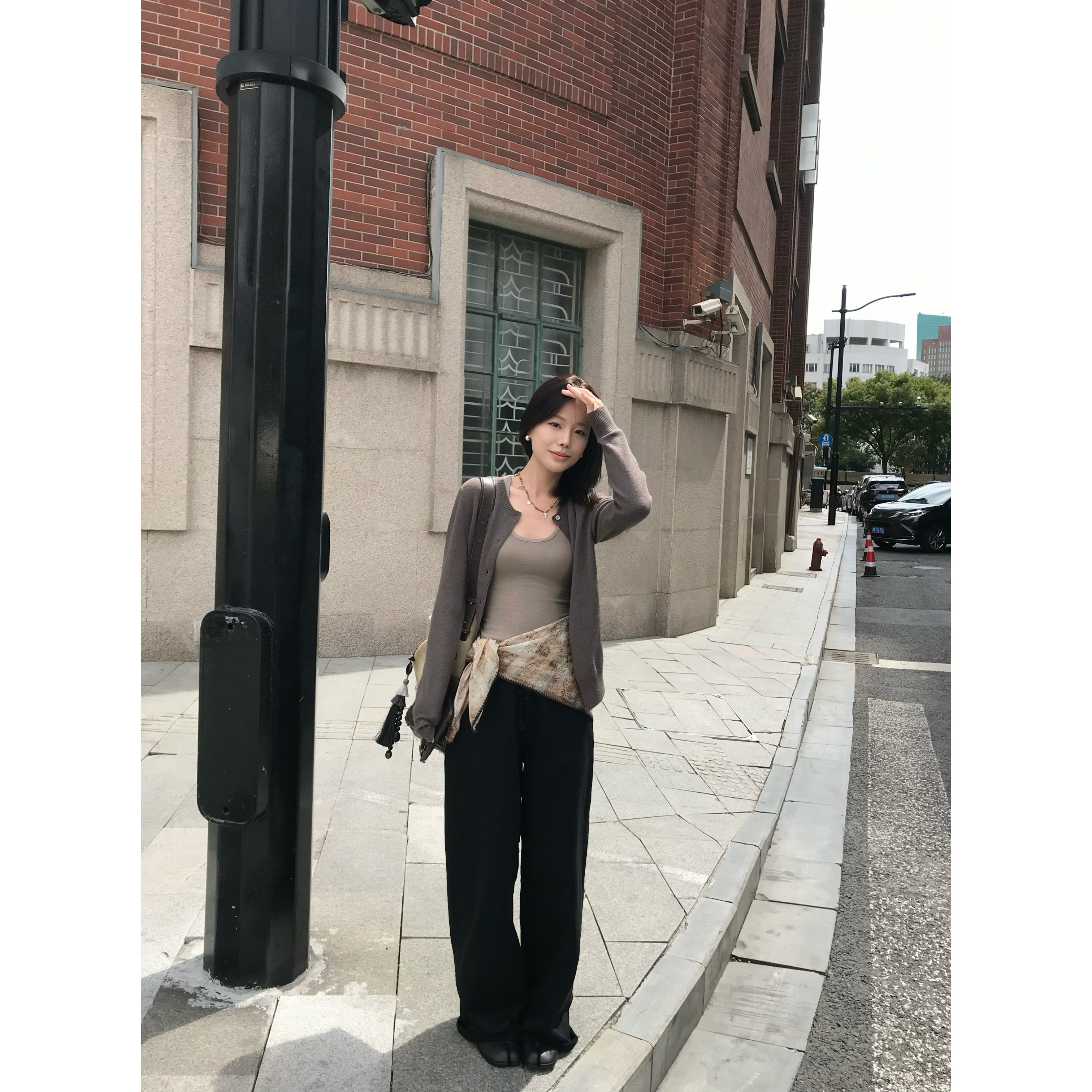 中高腰休闲舒适显瘦垂感卫裤女