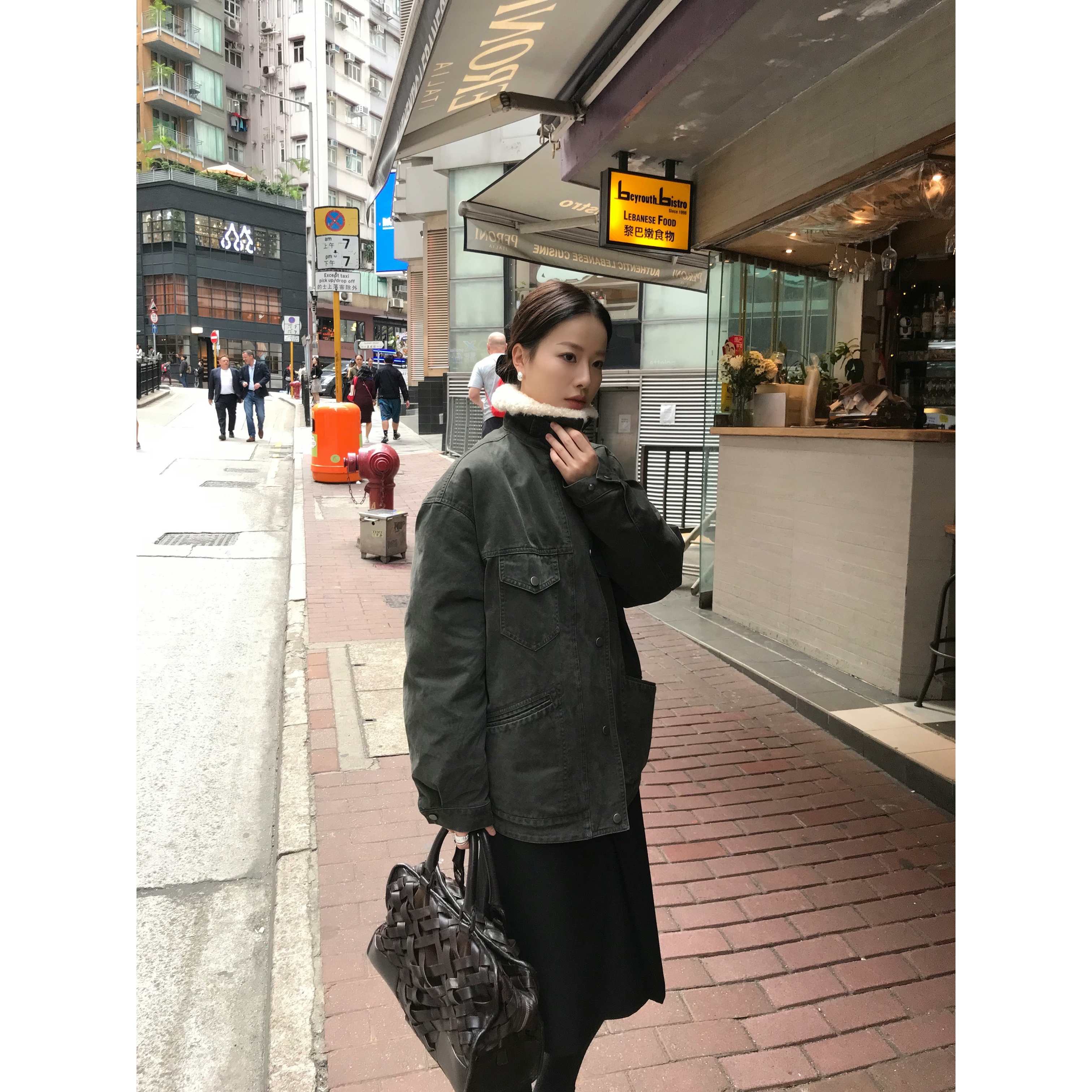 90白鸭绒牛仔毛领羽绒派克服外套