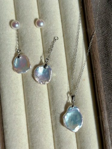 极品炫彩—天然淡水花瓣珍珠两用耳钉吊坠套装