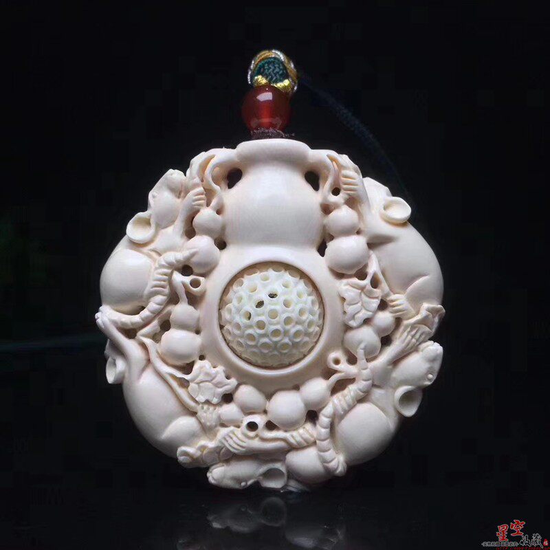 天然猛犸牙吊坠手工五鼠运财挂件