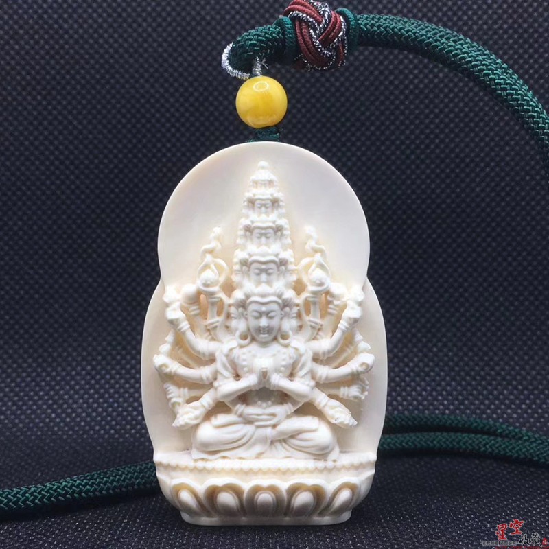 天然猛犸牙千手观音牌子挂件古将精雕作品猛犸象牙八大守护神
