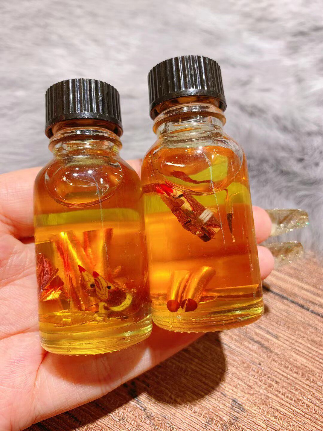神奇招财油瓶装  阿赞巴颂