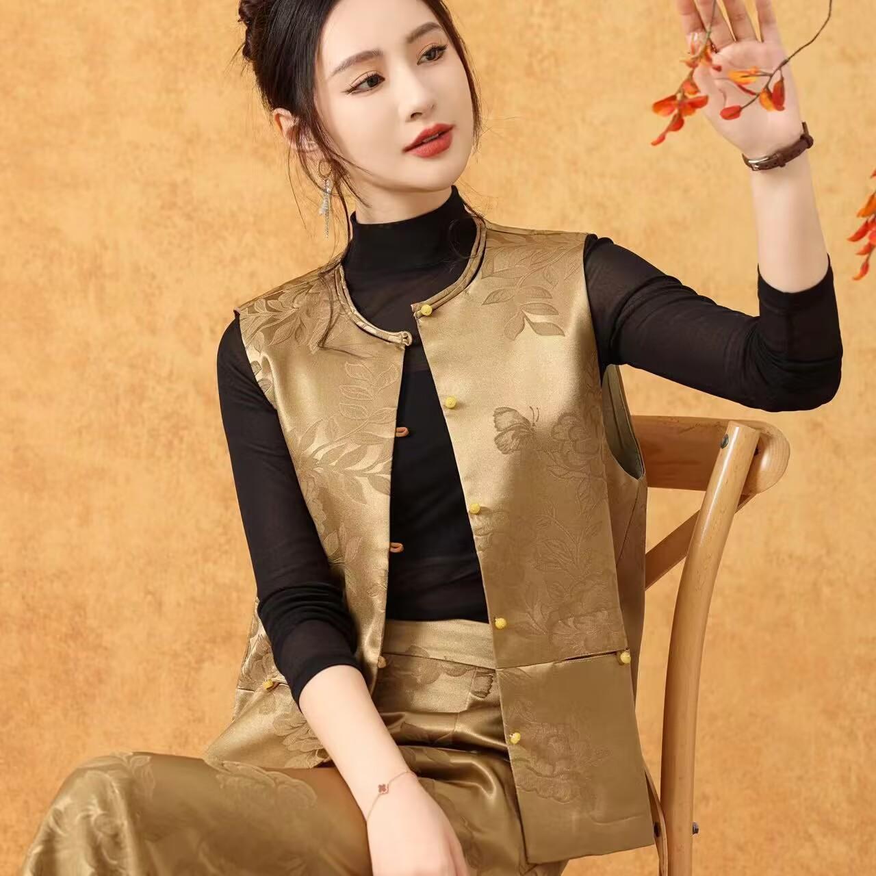 圆领桑蚕丝常规金色复古中风坎肩