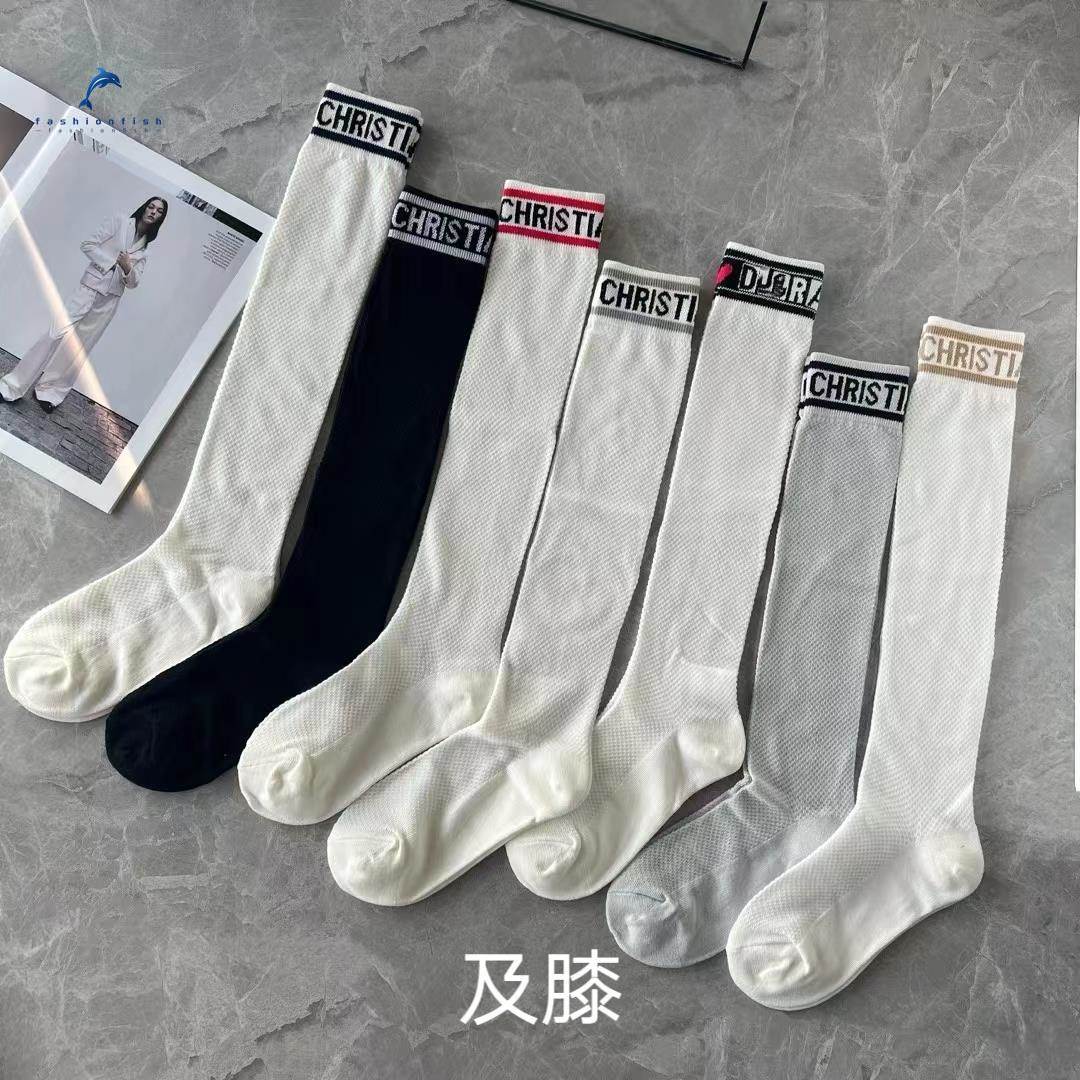 新款秋季新款针织字母小腿袜女网红中筒袜洋气百搭白色及膝袜