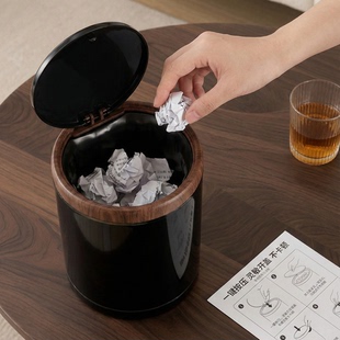 高颜值桌面垃圾桶中古风家用带盖收纳盒卧室餐桌客厅小号纸篓家用