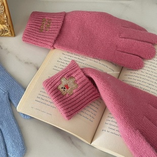 green 韩国ins刺绣小熊针织毛线触屏保暖手套 house