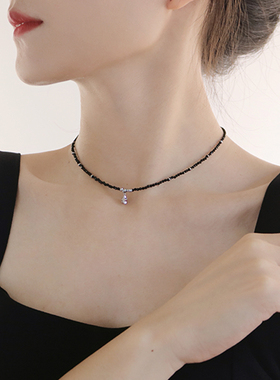 合金黑尖晶锁骨链折射Choker星星