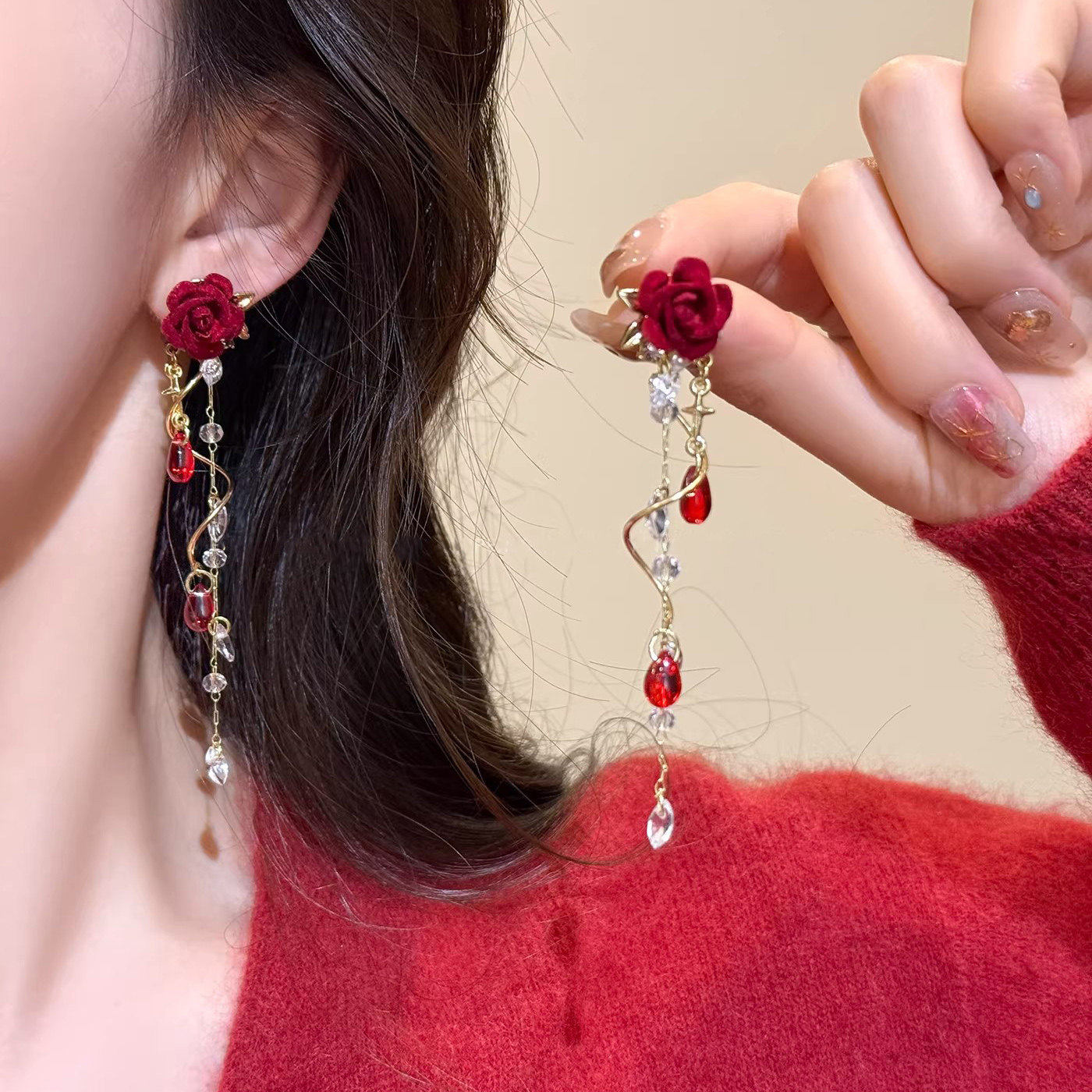 法式浪漫~新年氛围感红色玫瑰花朵流苏耳环女精致高级感耳钉耳饰,饰品/流行首饰/时尚饰品新,耳环,淘宝优惠券,粉丝福利购,淘宝优惠卷