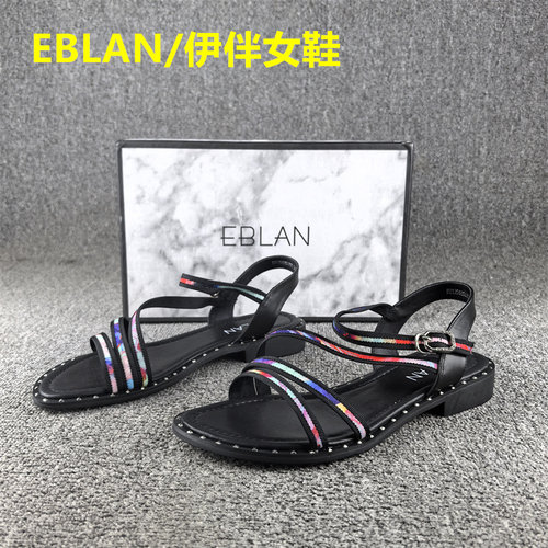 EBLAN/伊伴凉鞋女真皮正品撤柜处理夏季平底一字搭扣中空女凉鞋