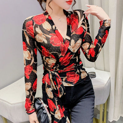 Sun Protection Bottoming Shirt, Feminine, V-neck, Slim Fit,