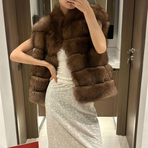 Sable Eco-friendly Fox Fur Coat For Women, Fashionable Slimm