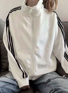 2020春夏新款三条杠外套女韩版薄款夹克学生黑色棒球服女宽松bf潮