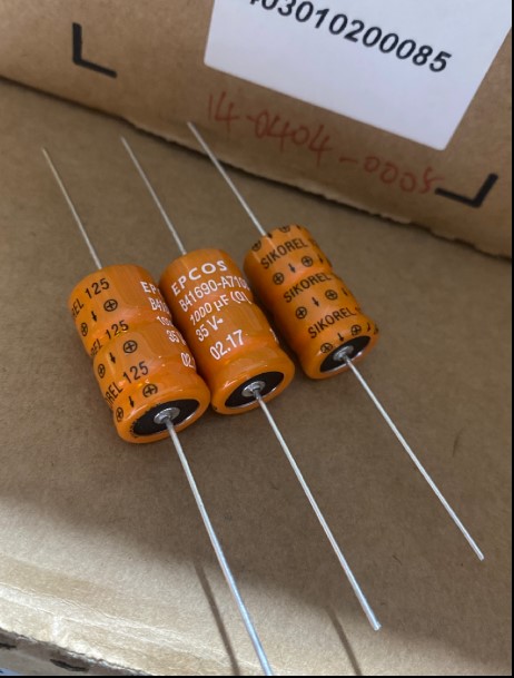 EPCOS35V1000UF轴向电容B41690