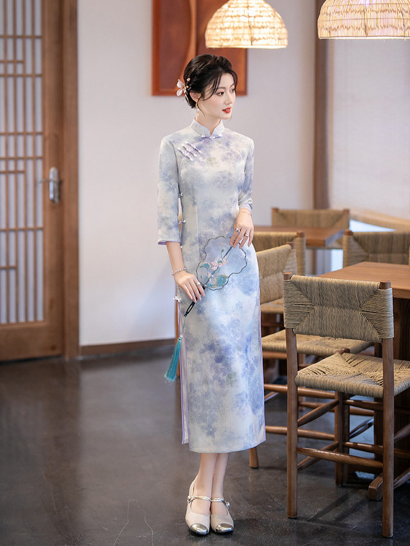 原创高端国风长款中式旗袍改良年轻款2025新款女复古修身长袖