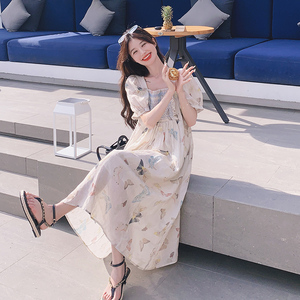 蝴蝶印花连衣裙女2024夏季新款洋气减龄超好看甜美设计感A字长裙,刘诗诗的妈妈穿搭连衣裙图片