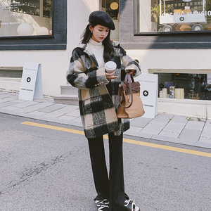 黑色设计感格子毛呢外套女2023秋冬新款韩版高级气质西装式呢大衣图片