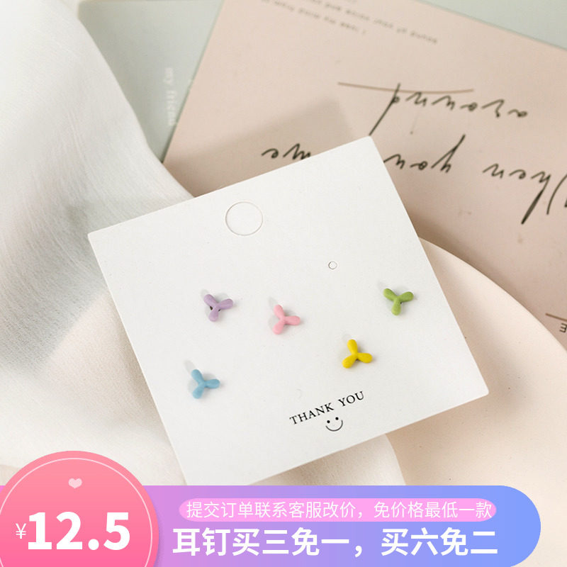 bm风迷你陶瓷森系学生基础款耳环