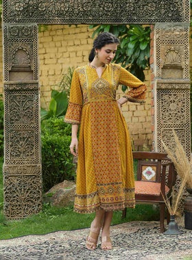 A8-1-3印度进口连衣裙乔其纱双层印花裙印巴风民族风长裙复古黄色