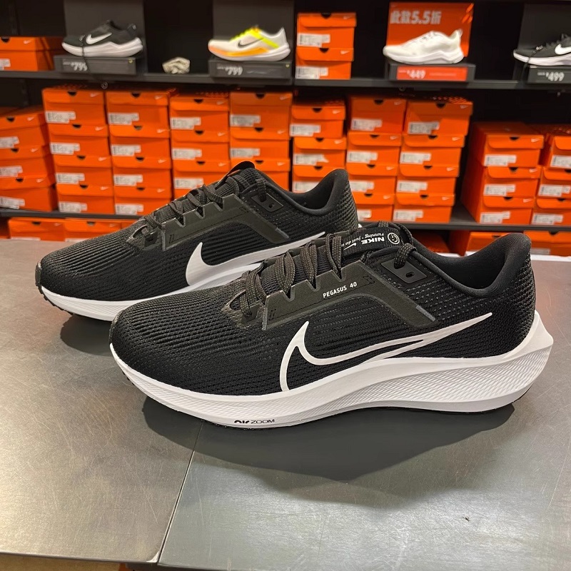 Nike耐克 AIR ZOOM PEGASUS 40 男子跑步鞋 DV3853-001