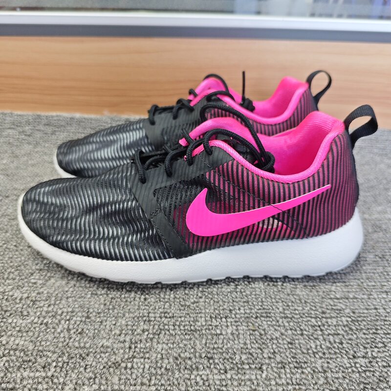 NIKE/耐克 ROSHERUN 大童透气运动跑步鞋 705486-820244/AH3433