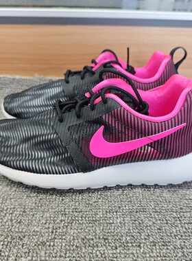NIKE/耐克 ROSHERUN 大童透气运动跑步鞋 705486-820244/AH3433