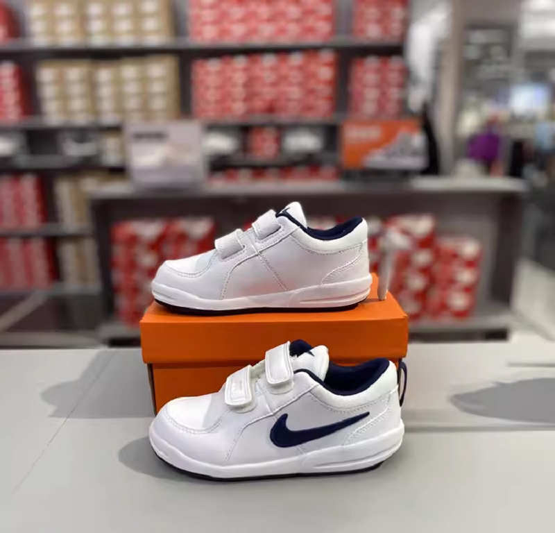 Nike耐克魔术贴运动休闲板鞋