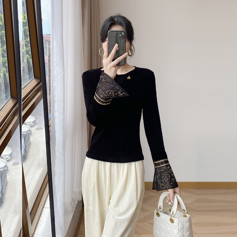 新中式国风植绒刺锈拼接2025秋新款长袖t恤女洋气圆领上衣打底衫