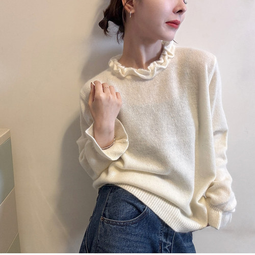 欧洲站2025秋冬新款女潮时尚洋气木耳边圆领喇叭袖套头羊毛针织衫