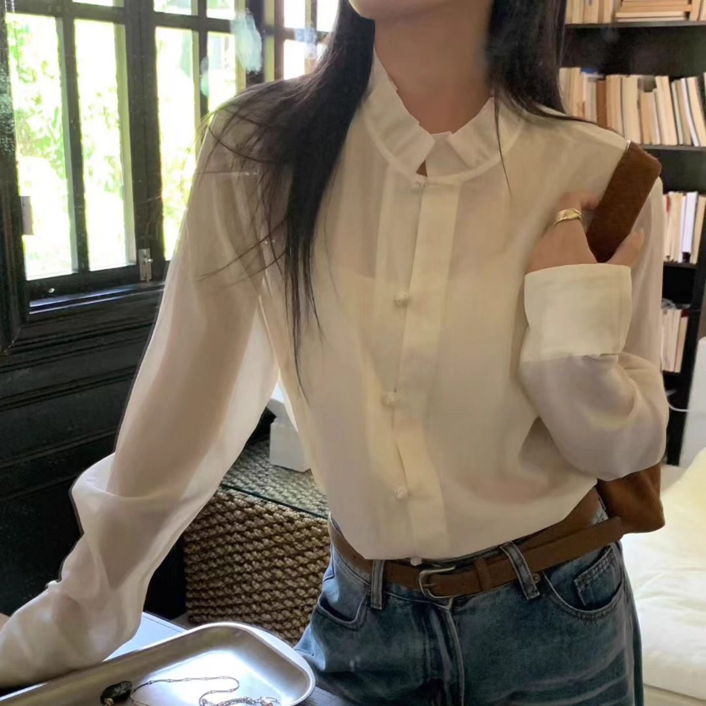 欧洲站2025秋季新款欧货女潮时尚气质木耳边立领长袖天丝衬衫衬衣