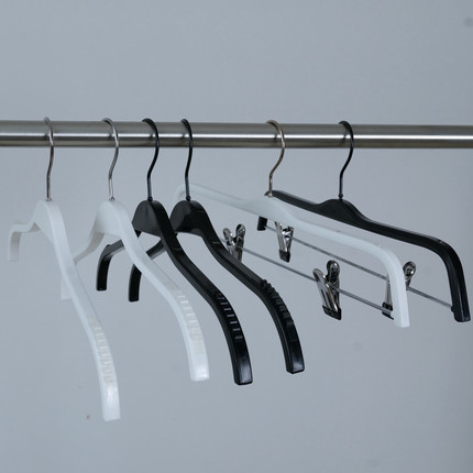 女士黑色服装店专用防滑无痕衣架夹板衣挂不起包睡衣套装衣撑定做