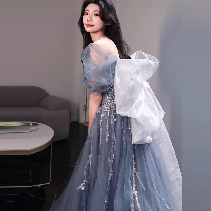2024新款轻奢小众晚礼服图片