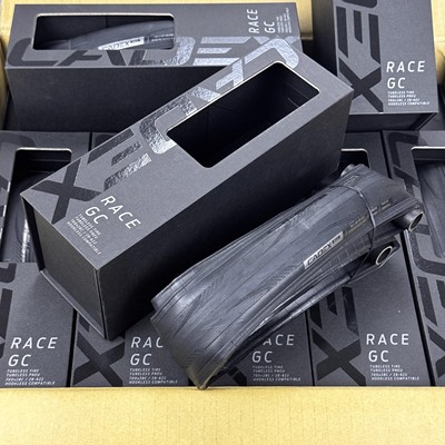 捷安特CADEX RACE GC 700*28c公路车真空外胎兼容无钩轮组真空胎