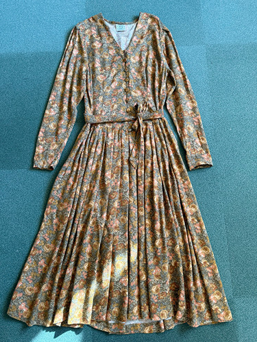 Laura Ashley 典雅柔和油画花柄 浓厚的英伦乡村典型的Laura风格