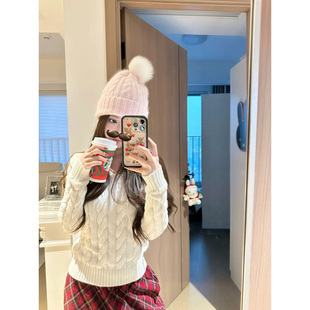 韩系古着感白色v领麻花针织毛衣女秋冬修身显瘦气质百搭辣妹上衣