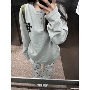 十字架刺绣华夫格亨利领长袖t恤女秋冬宽松慵懒风休闲百搭上衣服