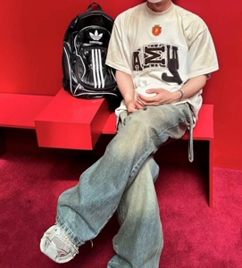 (现货) 23SS曼联秀款summer skater泥染破坏水洗刺绣短袖T-Shrit