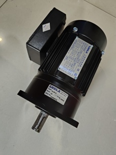 GONGJI工机刀盘刹车电机SVB18 SVB22德大刀臂马达 M3A402 M3B405