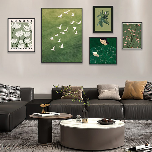 法式中古风客厅大气组合装饰画