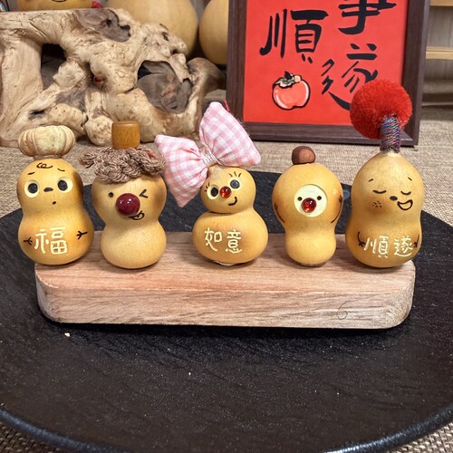 天然草里金迷你小葫芦汽车摆件女生创意可爱有趣高级感车内装饰品