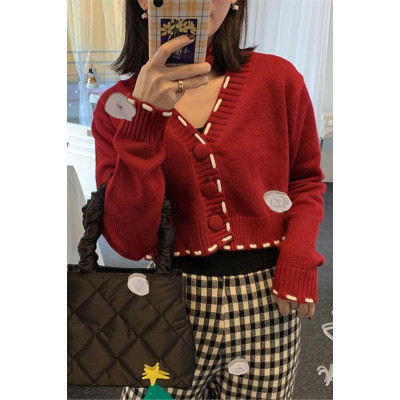 慵懒风短款上衣V领毛衣开衫