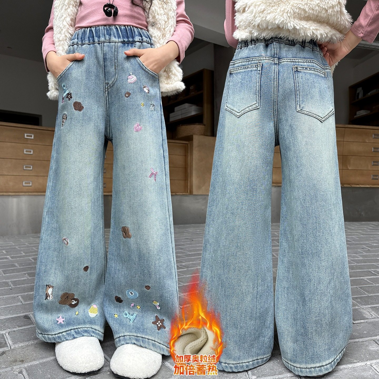 女童冬季加绒牛仔裤2026新款小女孩卡通刺绣裤子中大童加厚阔腿裤